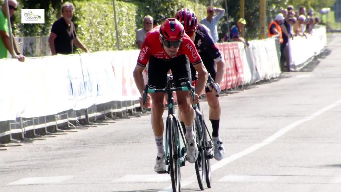 Champoussin domine Storer au sprint : l’arrivée du Tour de Toscane