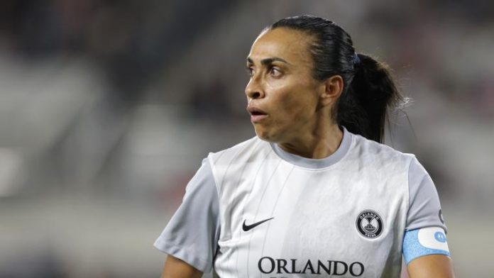 Marta steals her moment as Orlando Pride claim the NWSL Shield